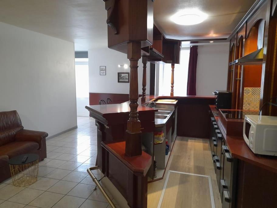 Appartement Au Bord Du Canal Montbard Zewnętrze zdjęcie